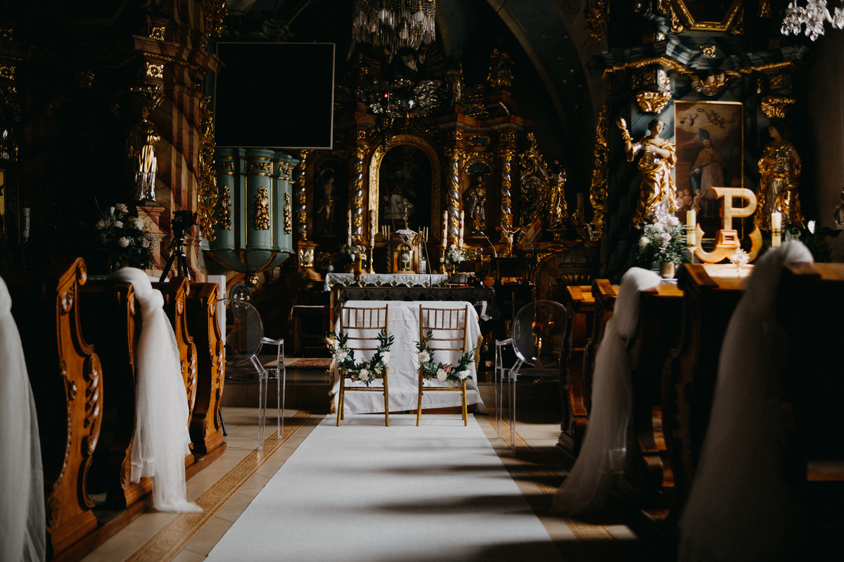 Ślub w kościele w Łapszach Niżnych
